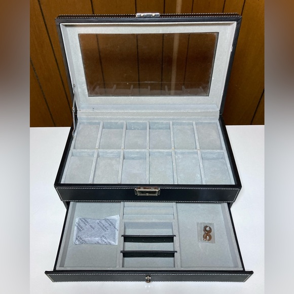 SONGMICS 12-Slot Watch Box, Lockable Watch Case with Glass Lid - Picture 1 of 4